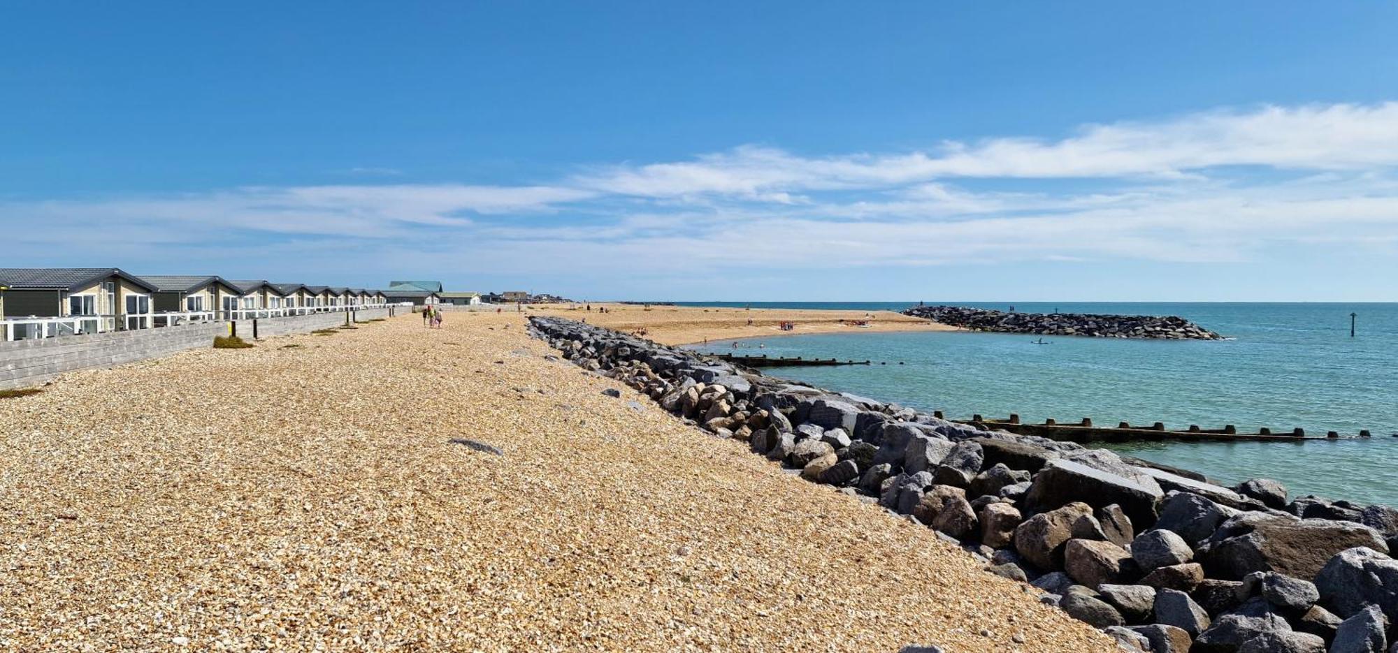 The Burrows Holiday Caravan, Seal Bay Selsey Eksteriør billede